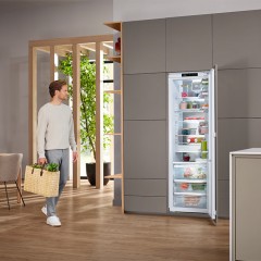 Miele Εντοιχιζόμενο Ψυγείο Συντήρησης 296lt Υ177.7xΠ56xΒ57εκ. Λευκό K 7797 C R